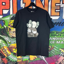 Load image into Gallery viewer, Kaws Uniqlo Companion Tee Size Medium