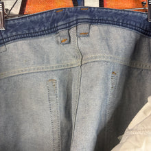 Load image into Gallery viewer, Diesel Faded Wash Striaght leg Jeans Size 38"