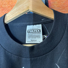Load image into Gallery viewer, Vintage 90s ‘We Need God in America’ Tee Size Medium