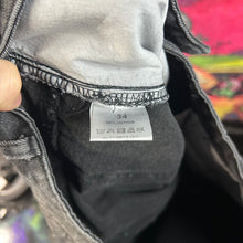 Load image into Gallery viewer, NWT Vale Forever Cosmo Jeans Size 34”