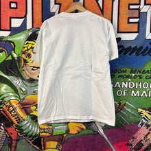 Load image into Gallery viewer, Vintage 2004 Harley Quinn DC Comic Graphitti Tee Size Medium