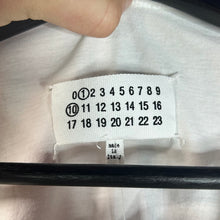 Load image into Gallery viewer, Maison Margiela Numeric Logo Tee Size 2XL