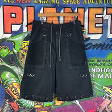 Load image into Gallery viewer, Tripp NYC Piercing Cargo Shorts Size Medium