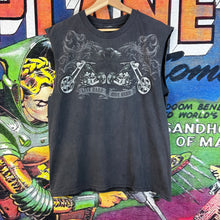 Load image into Gallery viewer, Y2K Live Hard Ride Hard Chopper Tee Size Large