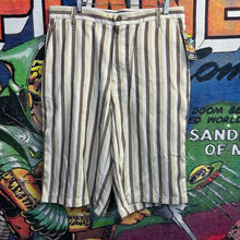 Load image into Gallery viewer, Y2K Phat Farms Striped Shorts Size 33"