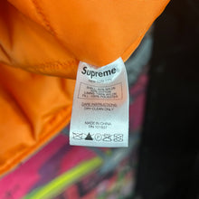 Load image into Gallery viewer, Supreme FW14 N-3B Camouflage Parka Size Large