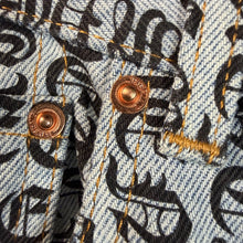 Load image into Gallery viewer, Vetements Gothic Monogram Baggy Denim Jeans Size