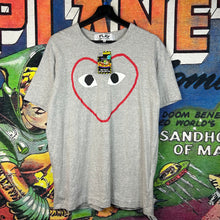 Load image into Gallery viewer, Comes Des Garçon PLAY Logo Tee Size XL