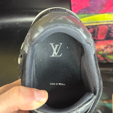 Load image into Gallery viewer, Louis Vuitton Trainer Black Monogram Size LV 7 (8.5-9M)