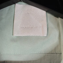 Load image into Gallery viewer, Givenchy Logo-Print Tee Size Medium