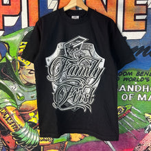 Load image into Gallery viewer, Famous Stars & Straps Family Tee Size Large