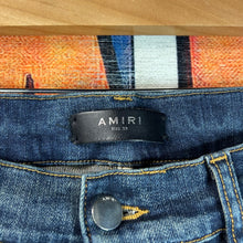 Load image into Gallery viewer, Amiri Skinny Jeans Size 29”