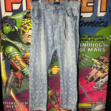 Load image into Gallery viewer, Purple Brand Monogram Jeans Size 38”