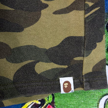 Load image into Gallery viewer, Bape 1st Camo Sweatshorts Size 34"
