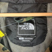 Load image into Gallery viewer, The North Face Camo Zip Up Windbreaker Jacket Size S
