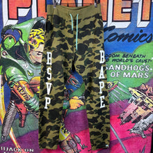 Load image into Gallery viewer, BAPE x RSVP Gallery Sweatpants Size Large