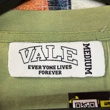 Load image into Gallery viewer, VALE Valley Dreams Stitched Tee Size Medium