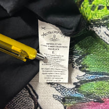 Load image into Gallery viewer, Vivienne Westwood ‘Chaos’ Tee Size Large