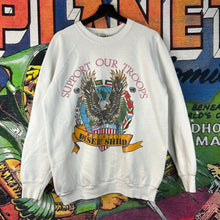 Load image into Gallery viewer, Vintage 90s Operation Desert Shield Sweatshirt Size XL