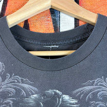 Load image into Gallery viewer, Y2K Live Hard Ride Hard Chopper Tee Size Large