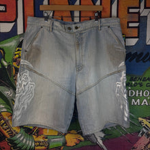 Load image into Gallery viewer, Warren Lotas Baggy Motto Jean Shorts Spring/Summer 25 Size 40