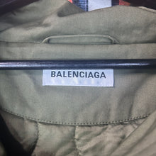Load image into Gallery viewer, Balenciaga Oversized Hooded Swing Parka Size Medium / 36