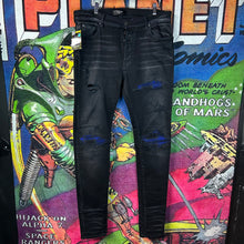 Load image into Gallery viewer, Amiri MX1 Cracked Paint Jeans Black Blue Size 36”