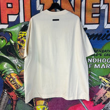 Load image into Gallery viewer, Fear of God Essentials Shell Tee Size Small