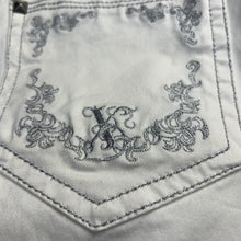 Load image into Gallery viewer, Y2K XFrm Flared White Womens Jeans Size 28
