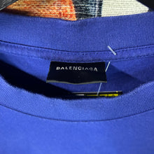 Load image into Gallery viewer, Balenciaga Turn Oversized Tee Size Large