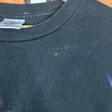 Load image into Gallery viewer, Y2K Clay Walker Tee Size Large