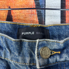 Load image into Gallery viewer, NWT Purple Brand P018 Baggy Jeans Size 29”