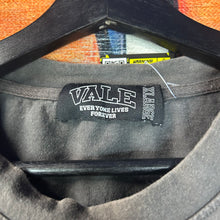 Load image into Gallery viewer, Vale Victory Tee Size XL