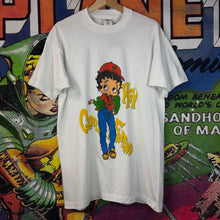 Load image into Gallery viewer, Betty Boop “Hey Girlfriend” Tee Size Large