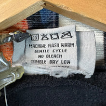 Load image into Gallery viewer, Y2K Fender Guitar Built In Thermal Tee Size XL