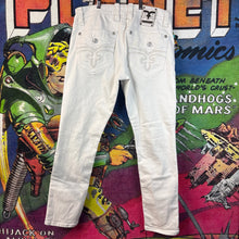 Load image into Gallery viewer, Rock Revival Arther Alt Straight Jeans Size 36"