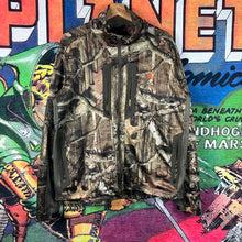 Load image into Gallery viewer, Game Winner Camo Track Jacket Size XL