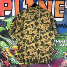 Load image into Gallery viewer, Palm Angels Duck Camo Button Up Shirt Size 44 / Large