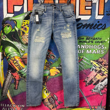 Load image into Gallery viewer, A Ma Maniére Distressed Skinny Jeans Size 32