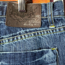 Load image into Gallery viewer, Y2K Akademiks Jeans Size 36"