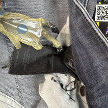 Load image into Gallery viewer, G-Star 3D Zip Knee Jeans Size 38"