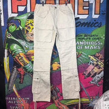 Load image into Gallery viewer, Valo Cream Multi Pocket Cargo Pants Size 32”