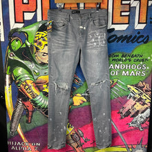 Load image into Gallery viewer, Purple Distressed Skinny Jeans Grey Size 33”