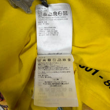 Load image into Gallery viewer, Moncler Grenoble Tee Size Medium
