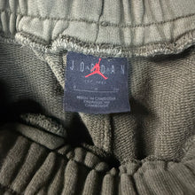 Load image into Gallery viewer, Cactus Jack/Jordan Fleece Sweatpants Size Small
