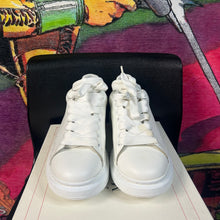 Load image into Gallery viewer, Alexander McQueen Oversized Sneakers Black White Size 37.5 / 4.5