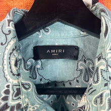 Load image into Gallery viewer, Amiri Bandana Button Up Shirt Size Small