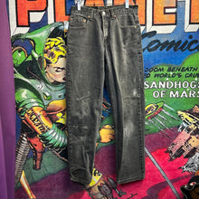 Load image into Gallery viewer, Y2K Levi’s Black Slim Jeans Size 28”