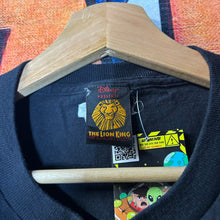 Load image into Gallery viewer, Lion King Tee Size Medium