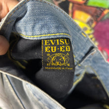 Load image into Gallery viewer, Evisu Yamane Light Wash Jeans Size 30”